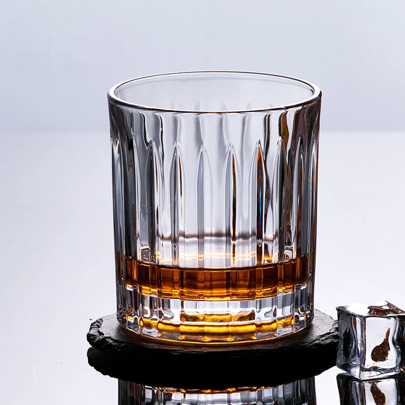 Germany Latest Design Rotating Glass Whiskey Old Fashioned Glass Stable Revolve Release Pressure Whisky Tumbler Crystal Wine Cup