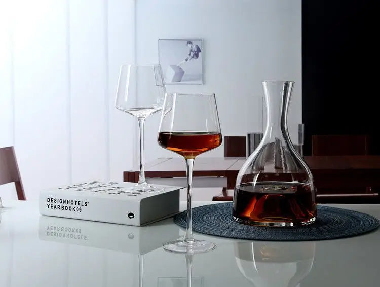 Nordic Style Burgundy Crystal Red Wine Glass Handmade Lead-Free Goblet Grape Glass Premium Home Barware