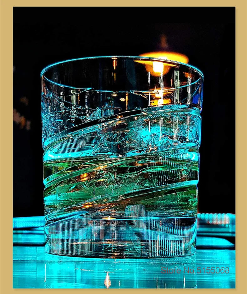 Germany Latest Design Rotating Glass Whiskey Old Fashioned Glass Stable Revolve Release Pressure Whisky Tumbler Crystal Wine Cup